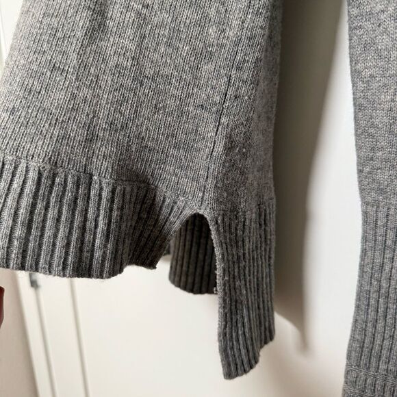 J Crew Sweater Womens Sz XS Gray Knit Wool Blend High Low Hem Crew Neck Preppy - Picture 4 of 12